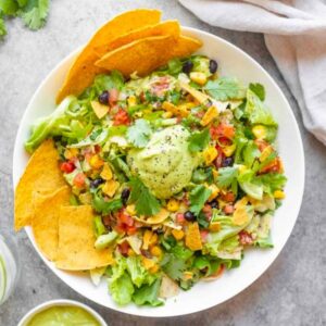 Pluckk Holy Guacamole Salad (Ready to Eat) Cut